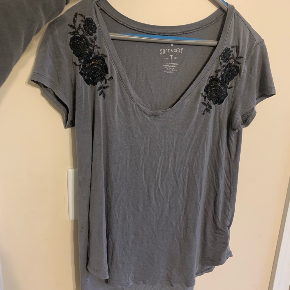 American eagle t shirt